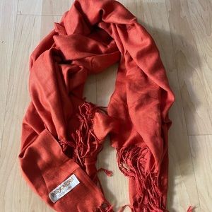 100% Pashmina scarf or wrap